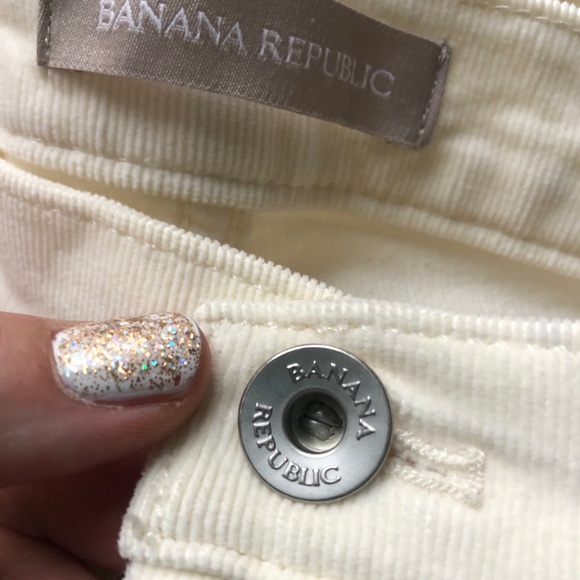 BANANA REPUBLIC | CORDUROY | ANKLE ZIP WOMENS JEANS | COLOR: CREAM | SIZE 29 - Picture 2 of 13